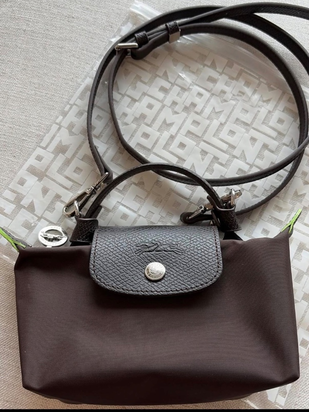 Mini Longchamp - Picture 3 of 3